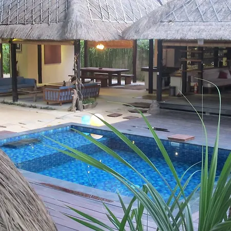 Villa Samudera Nusa Lembongan Exterior photo
